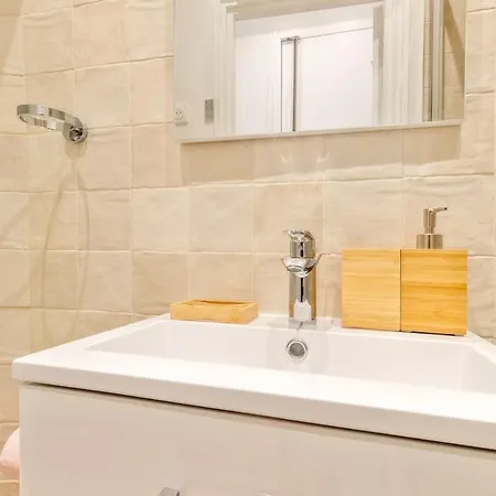 Appartement Raspail 3 - Lb - Cosy For 4 Pers In Heart Of